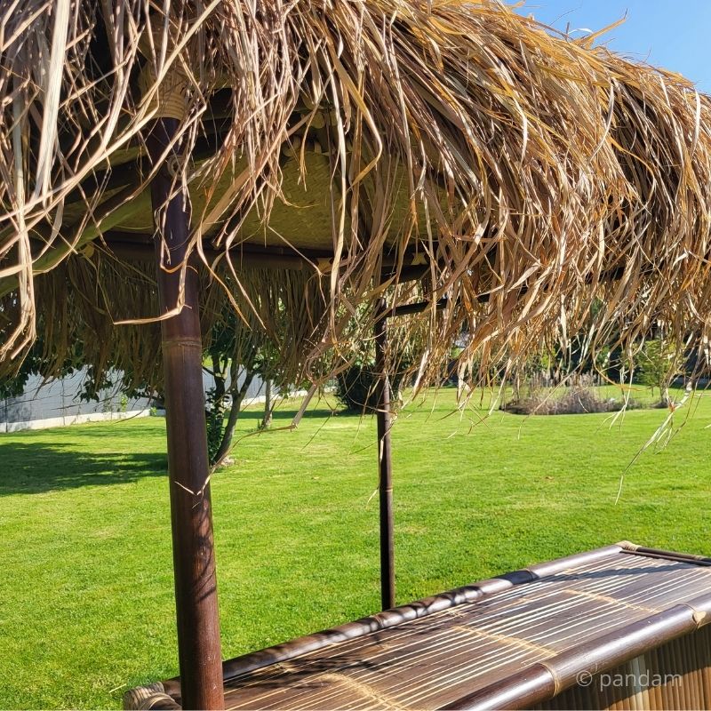 Bar capanna in bambù