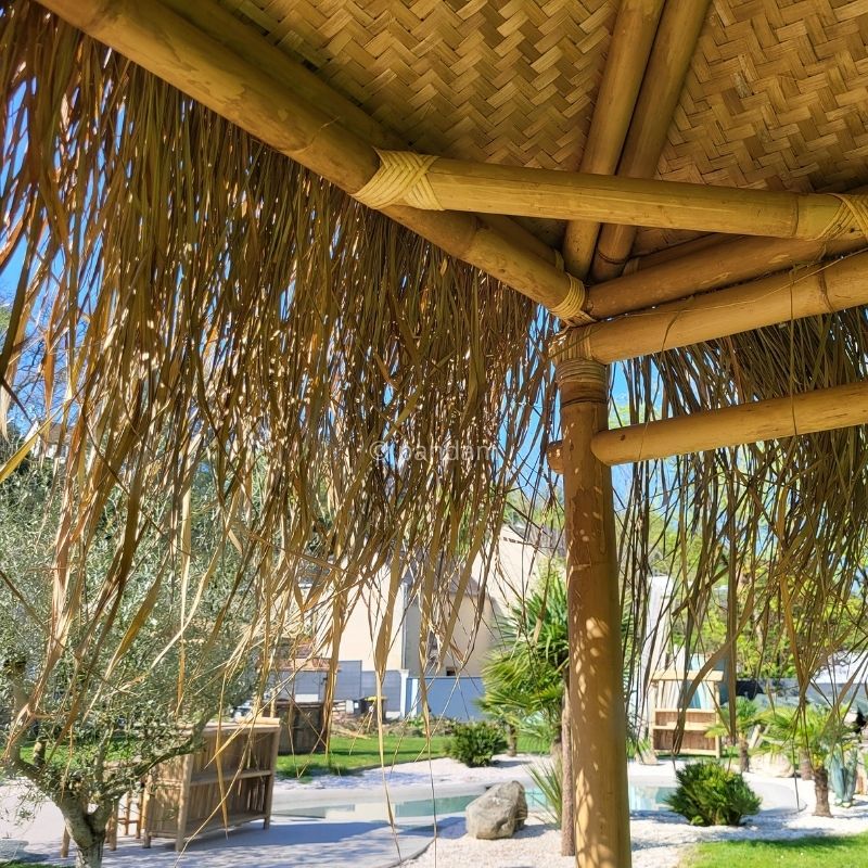 bar in bambù chiaro