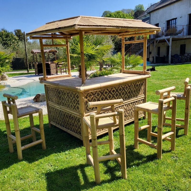 grande bar in bambu chiaro