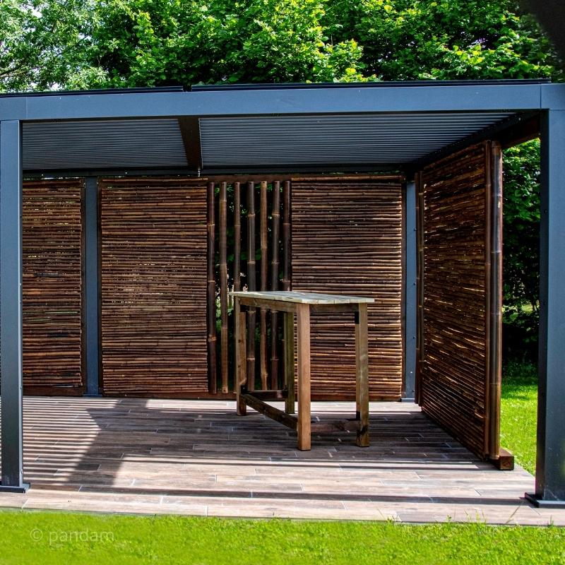 Recinzione in bambù nero