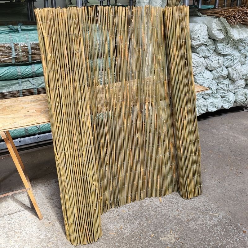 rotolo di canniccio in bambù intero