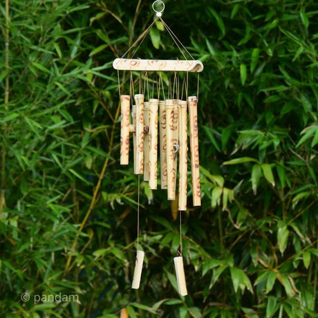 Campana a vento in bambù con spirali